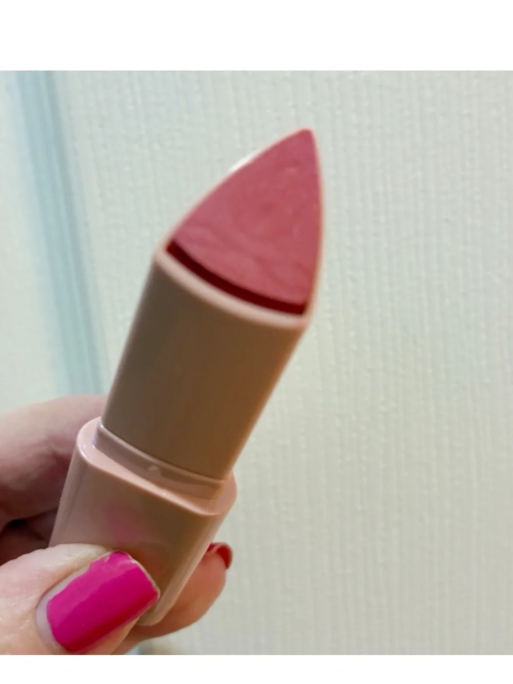 LYS Cream Blush in Bubbly
